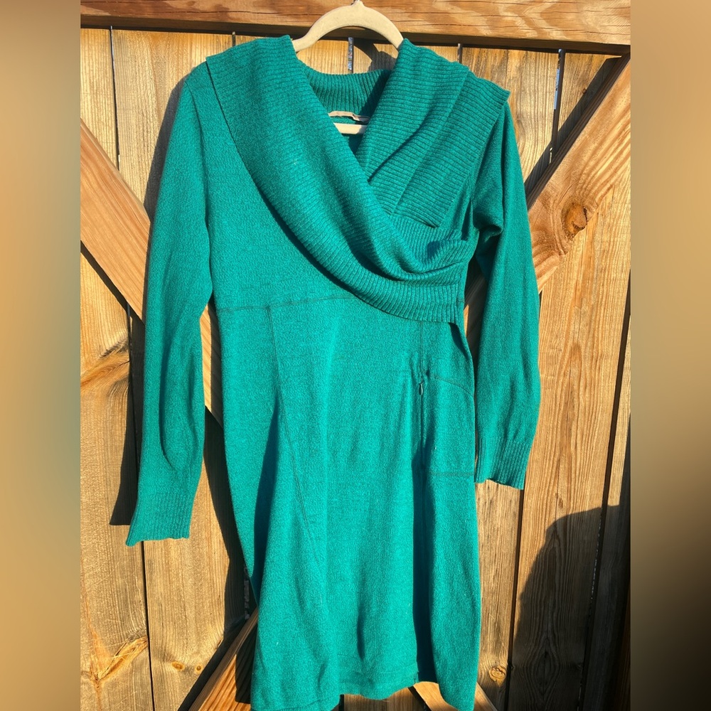 Athleta Sochi Shawl Collar Sweater Dress Teal Size S / organic cotton/ wool.